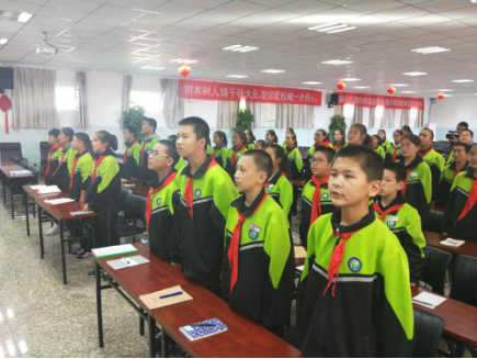 37000cm威尼斯社会实践基地布尔津县初级中学隆重举行第十六期求实团校开班典礼986.png